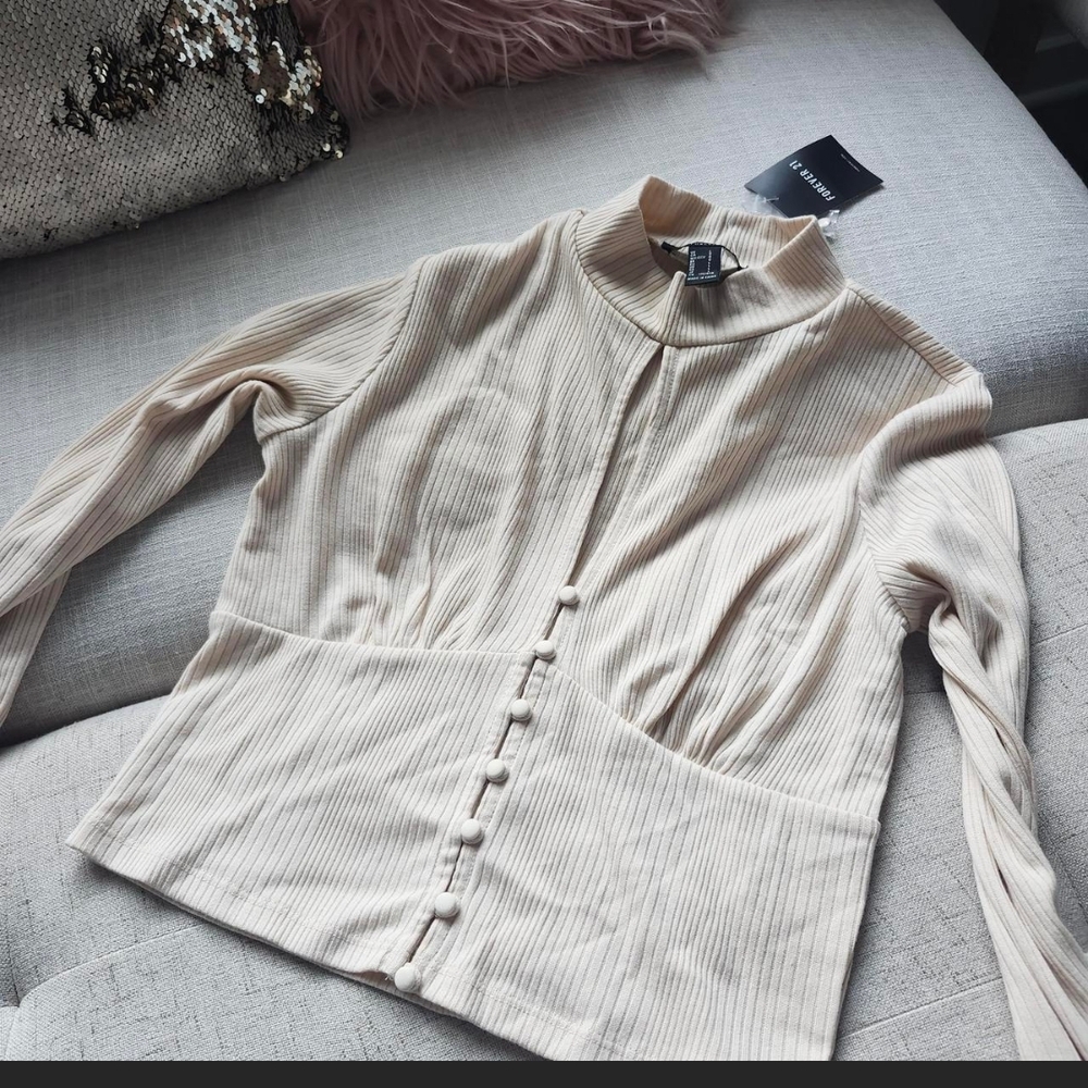 Cream Ribbed Button-Up Top Cutout Forever 21 Size Large Nwt